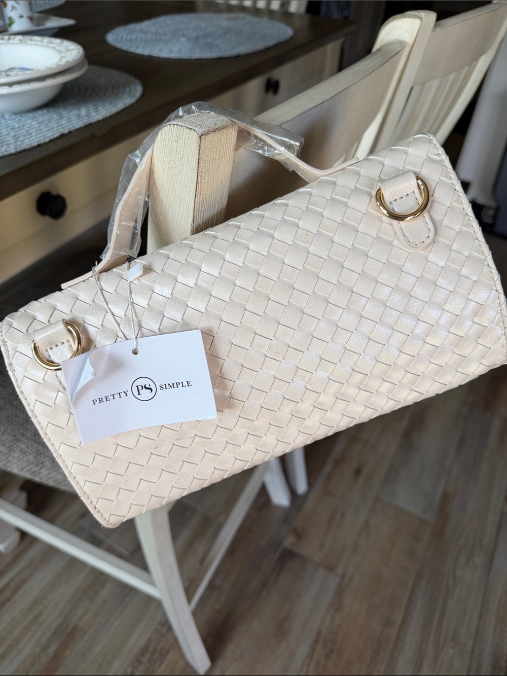 Pretty Simple Cream Woven Clutch with Gold Stud Detail - Picture 3 of 5